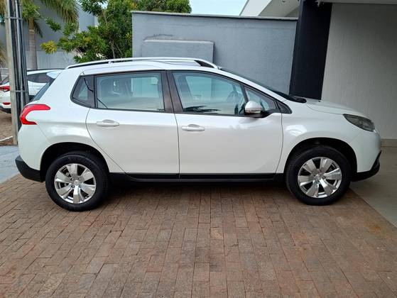 PEUGEOT 2008 1.6 16V FLEX ALLURE 4P AUTOMÁTICO